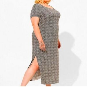 Torrid maxi dress